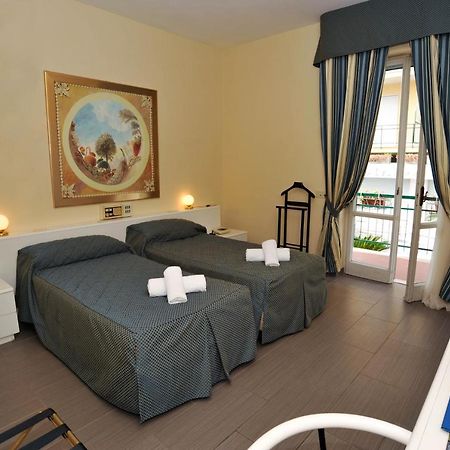 HOTEL POSTA Dépendance Chianciano Terme Bagian luar foto