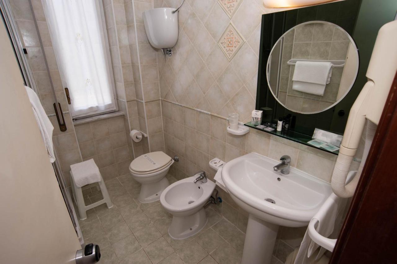 HOTEL POSTA Dépendance Chianciano Terme Bagian luar foto